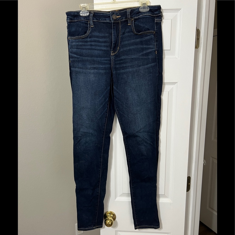 American Eagle Women’s Dark Wash Next Level Stretch Jegging